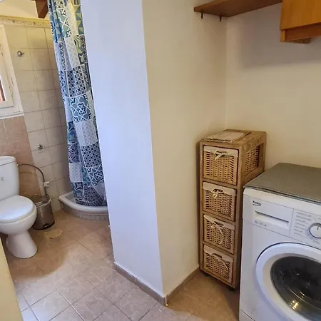 παραδοσιακό σπίτι με 2 υπνοδωμάτια και θέα Apartment Symi